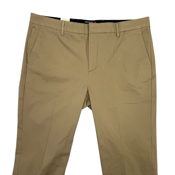 Dockers Pants City Tech Trousers Mens 38x30 Khaki Tan Straight Fit Stretch NWT - Picture 2 of 14